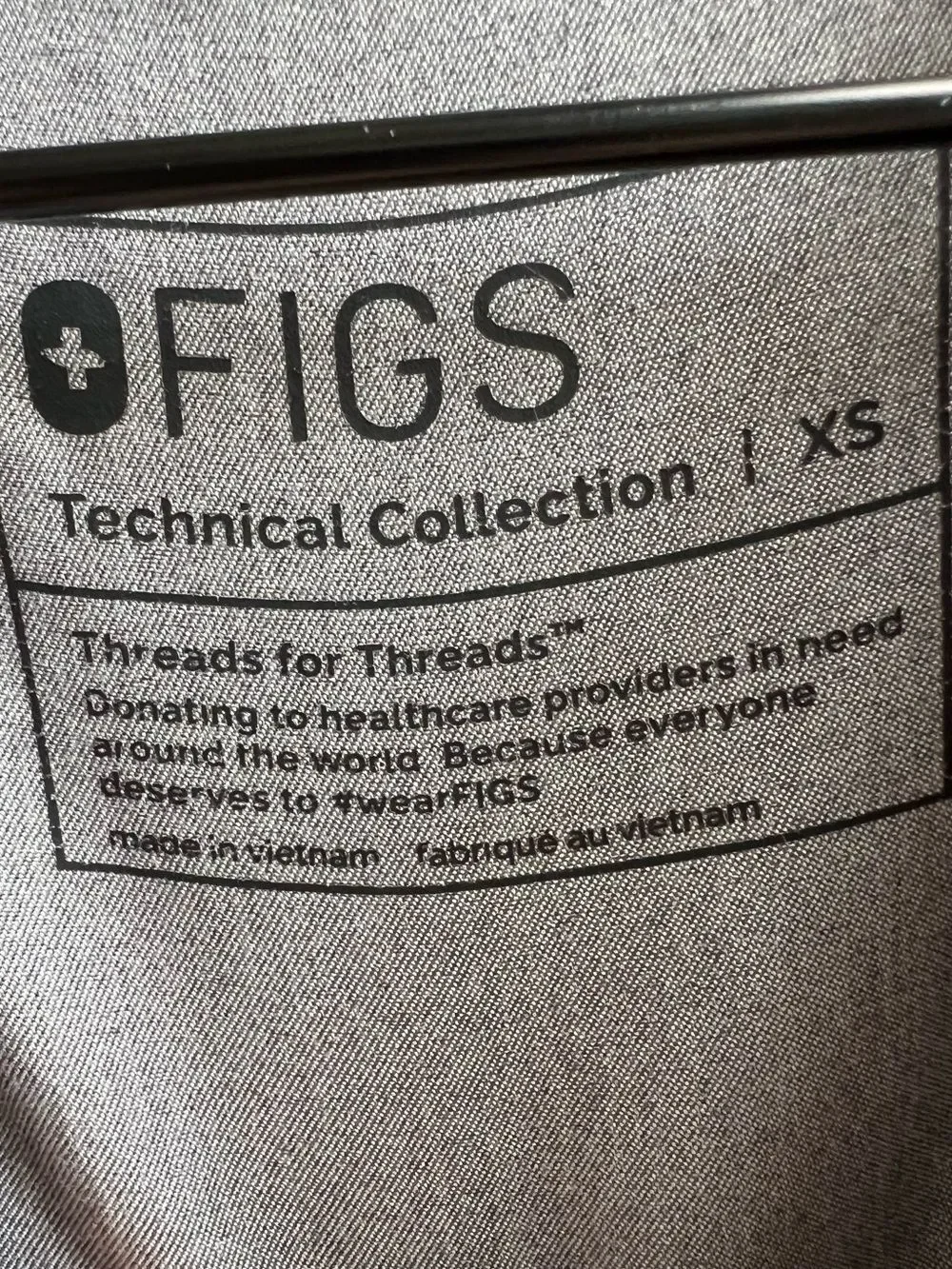 Figs Catarina Graphite Heather Gray Scrub Top Shirt Size XS